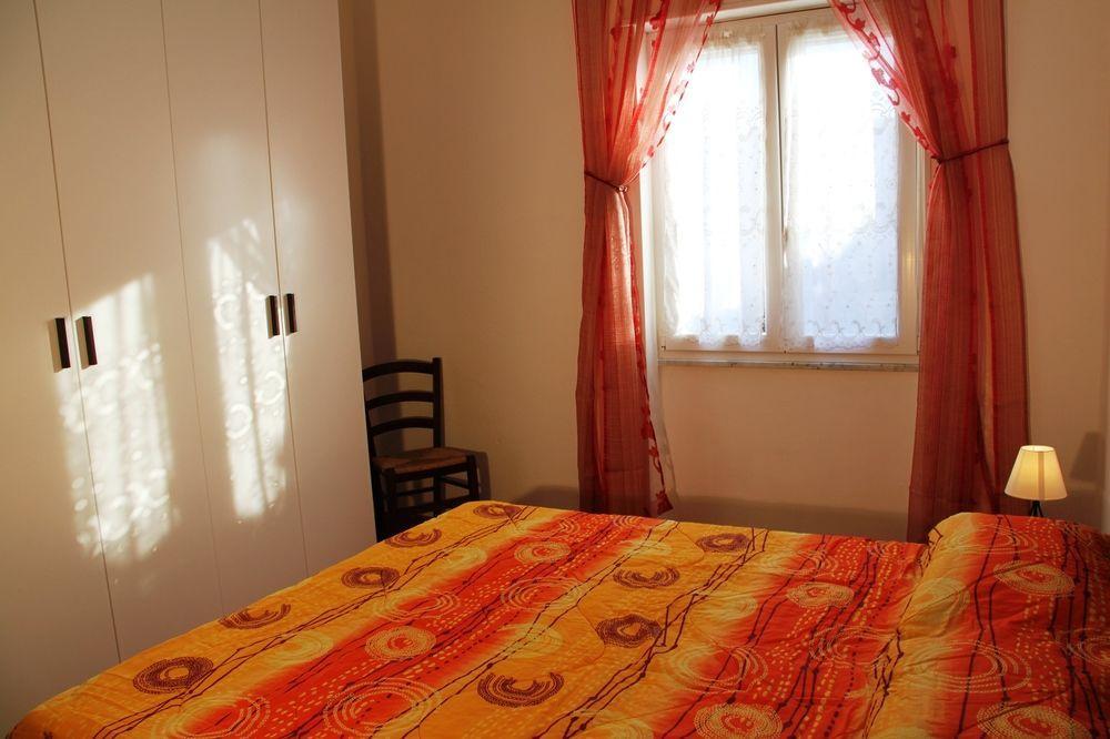 Casa Vacanze Cau - Viale Europa Алгеро Екстериор снимка