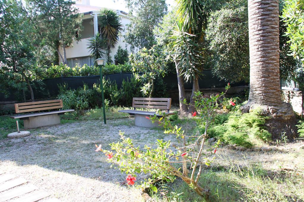 Casa Vacanze Cau - Viale Europa Алгеро Екстериор снимка