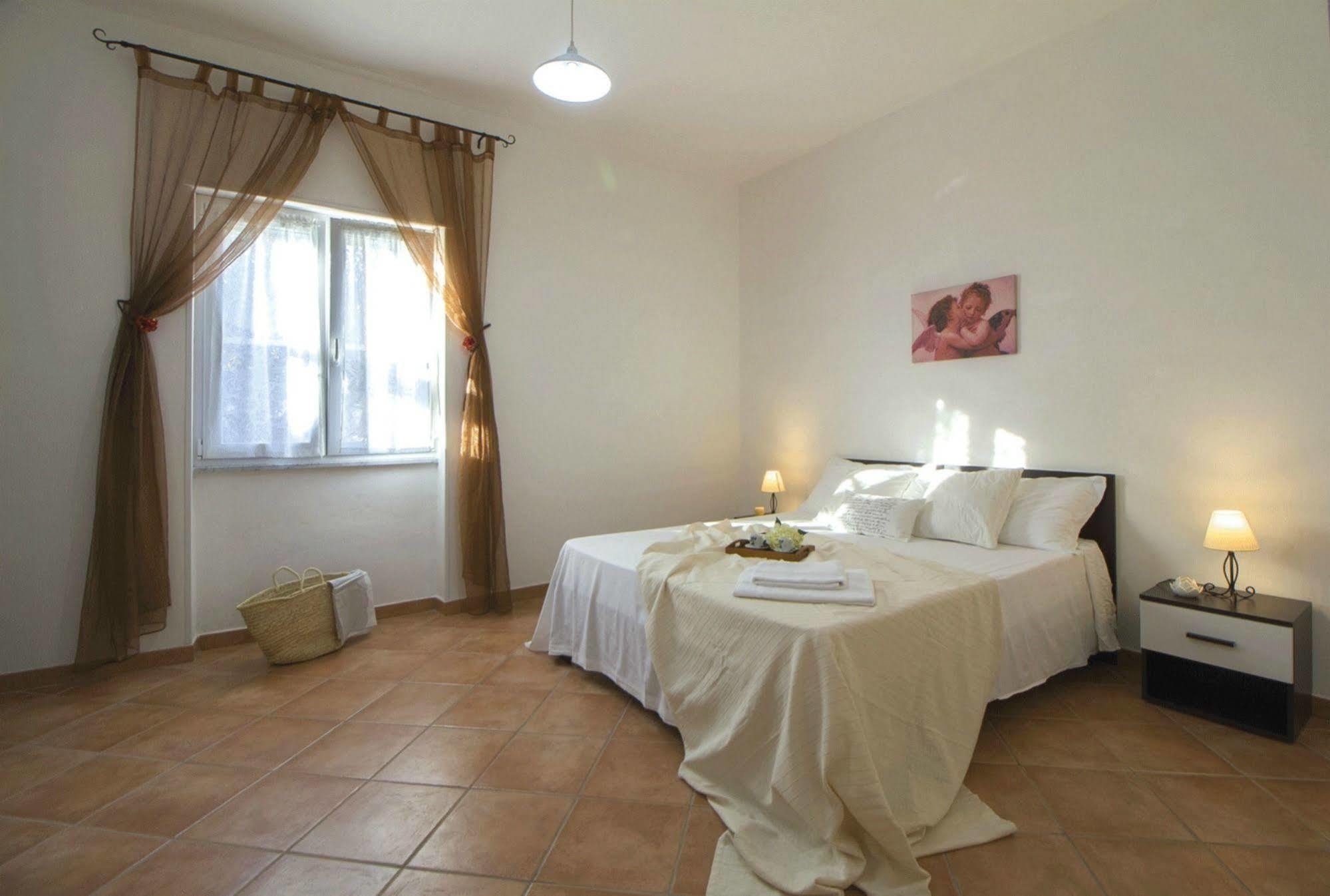 Casa Vacanze Cau - Viale Europa Алгеро Екстериор снимка